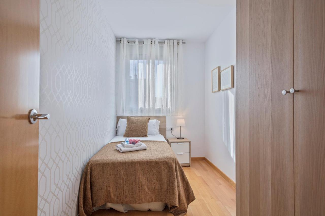 Apartamento Alcam Rubí Exterior foto